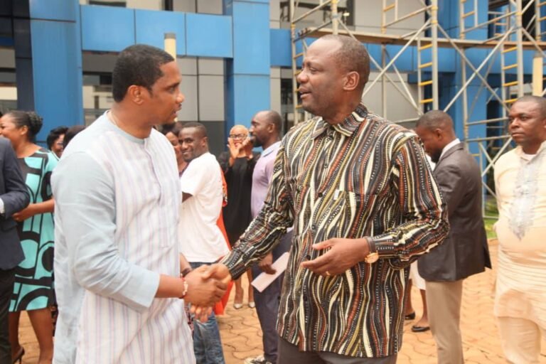 433930197_906149241520454_3859465835184580645_n