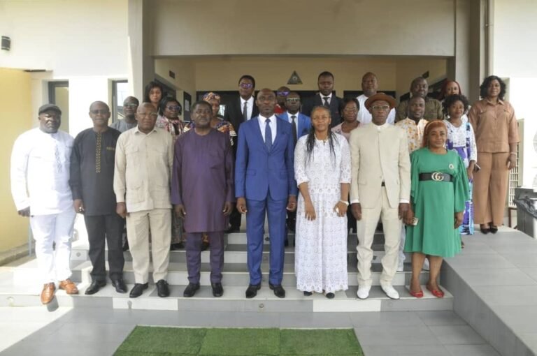 435096316_741295381516434_5058361867543831519_n