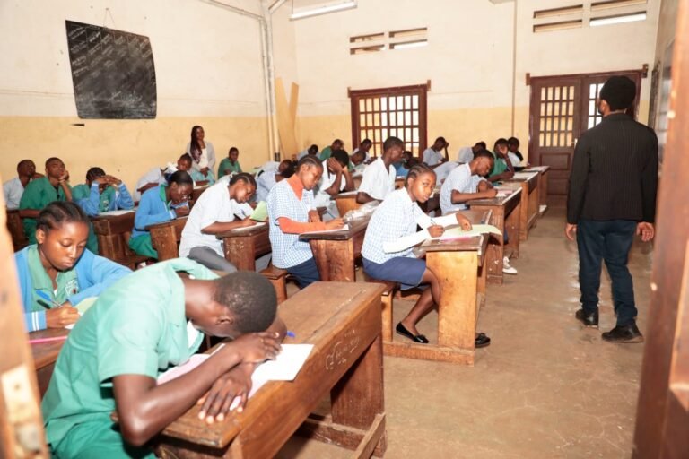 448197017_979021157560755_4388993771045773633_n