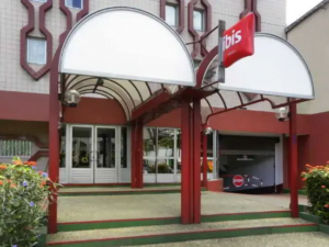 Hotel-ibis-1