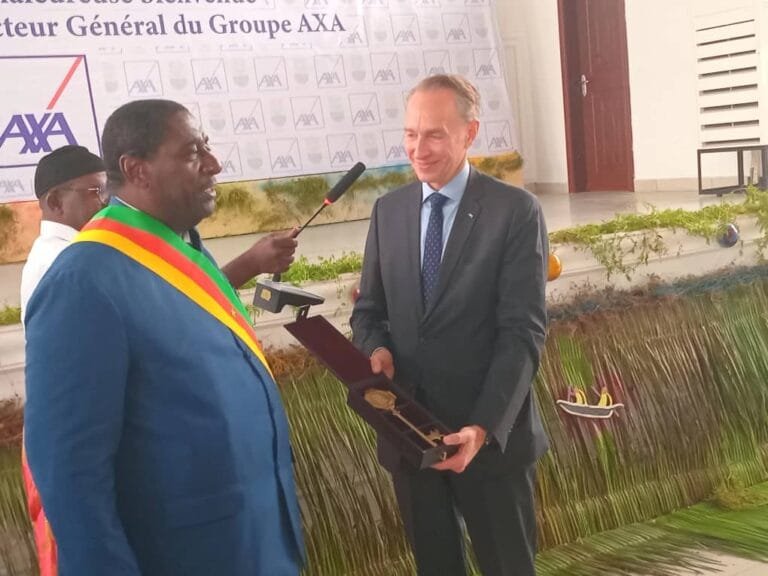 Bus transit rapide Douala