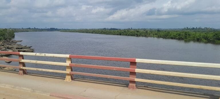 Le-port-de-Douala-setend-vers-la-Dibamba-1