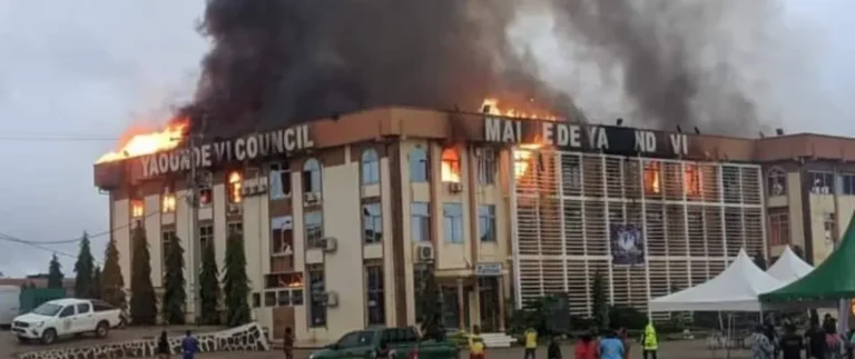 Reconstruction de la mairie de Yaoundé 6