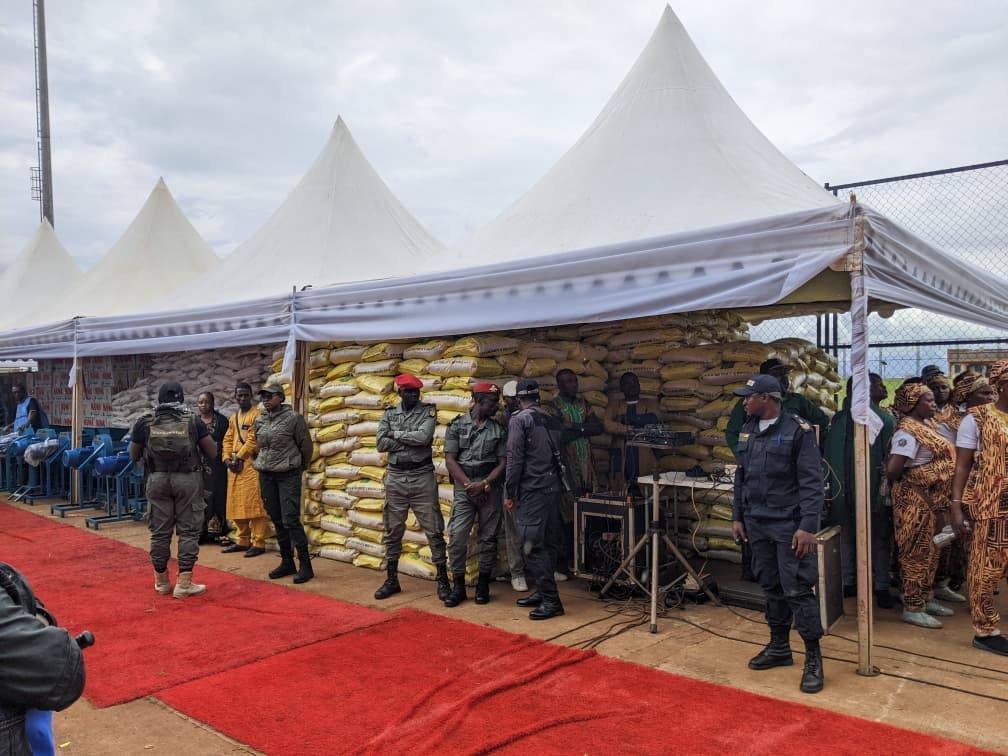 Caravane humanitaire Bafoussam