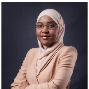 Nadia Habsatou lance la deuxième édition de TEDxYaoundé