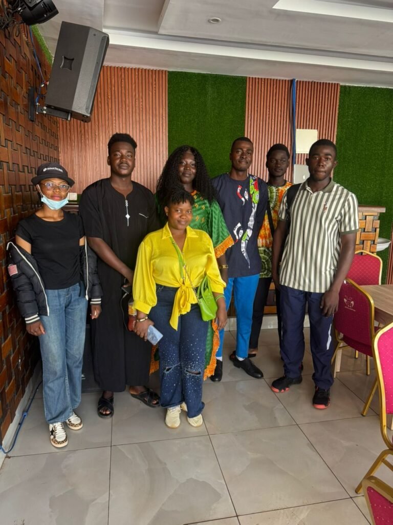 WhatsApp-Image-2026-04-26-at-21.54.47-768x1024 L'ACTILC mobilise quatre régions du Cameroun autour de la professionnalisation des interprètes de langue chinoise