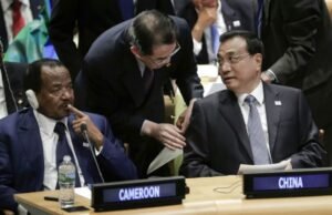 Sous-sol pillé, travailleurs fouettés, quartiers rachetés : Jusqu&rsquo;où les Chinois peuvent-ils aller au Cameroun ?