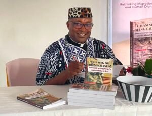 Essai : Un prêtre camerounais revisite la pensée de Hegel à travers le rêve américain