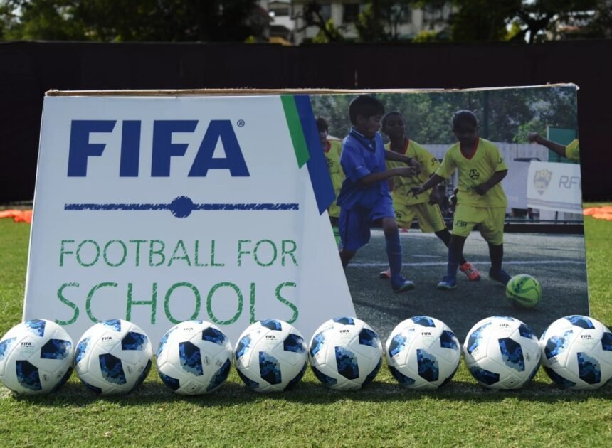 Cameroun : Le Minedub lance la sélection des écoles pour « FIFA Football for Schools » et « FIFA Arena »