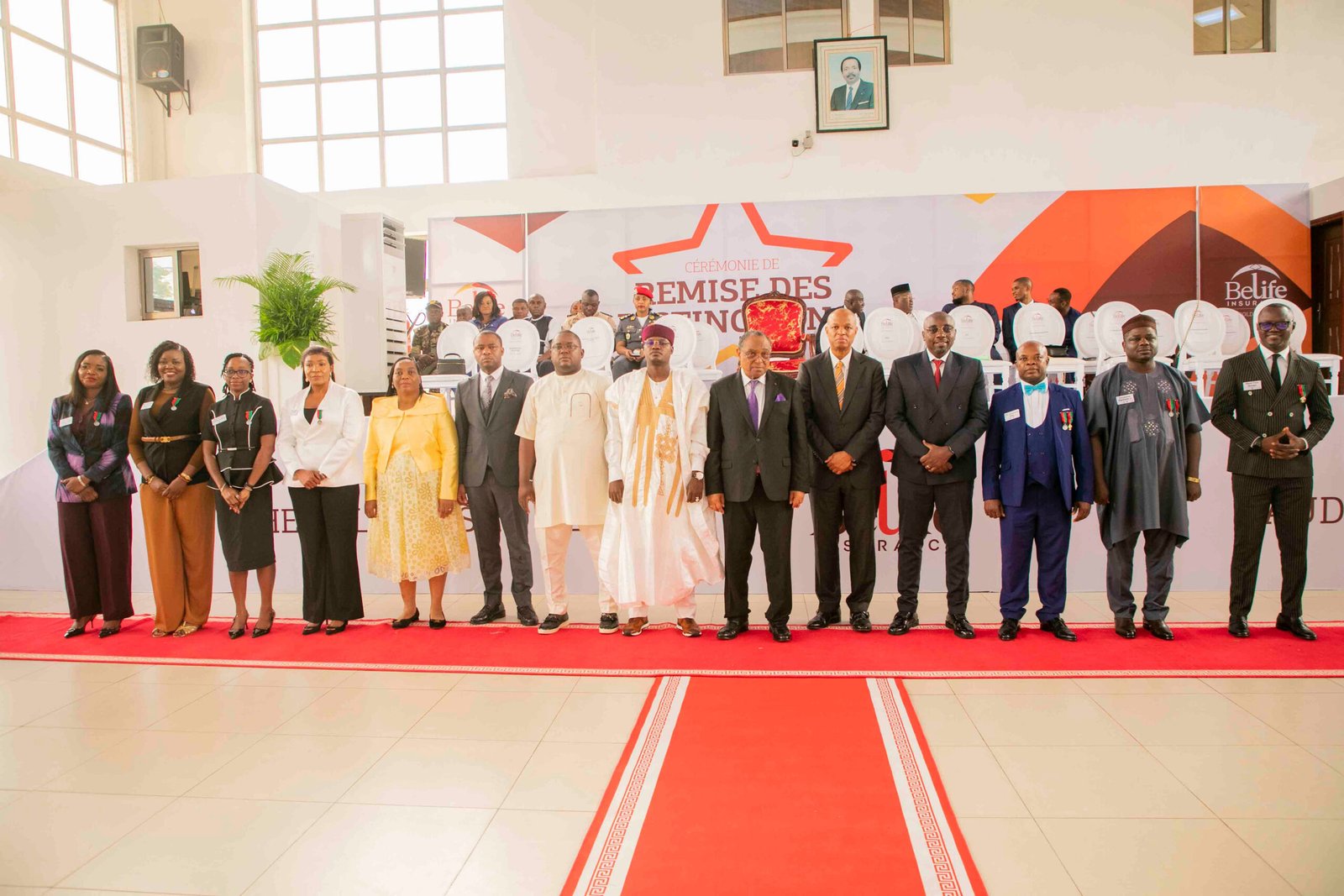 Belife Insurance Cameroun : 79 collaborateurs décorés de la Médaille d’honneur du Travail