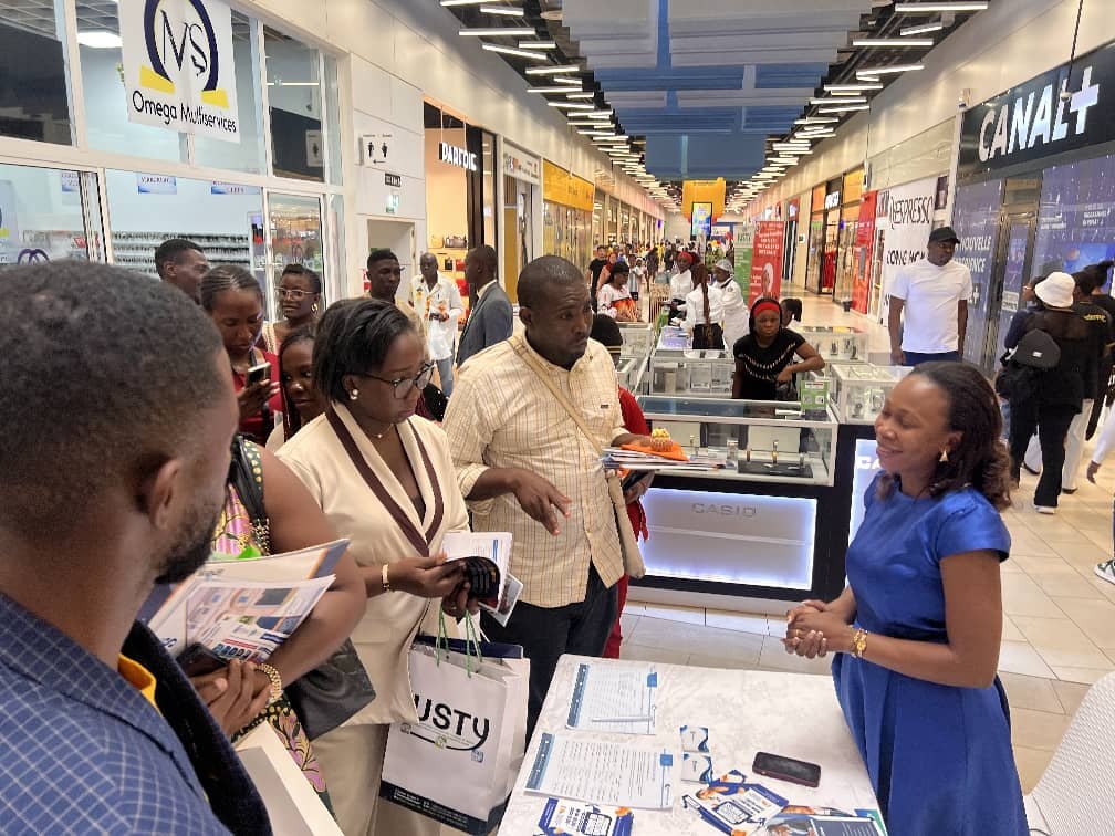 Emploi des jeunes : PlaYce Yaoundé mise sur l’orientation pour réduire le décalage formation-emploi